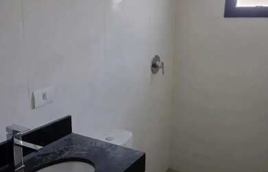 Imagem 10: SOBRADO NO BAIRRO ALTO - NOVOS