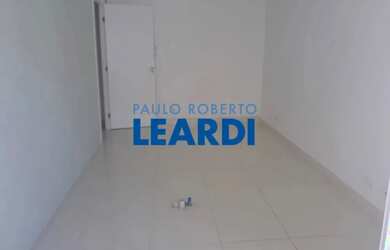 Imagem: O depósito possui 37m² de Área e está localizado em Vila