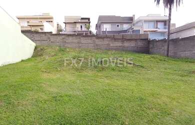 Imagem: O terreno possui 496m² de Área e está localizado em Swiss