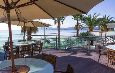 Imagem 15: Apartamento frente mar mobiliado com 4 suítes e 3 vagas de garagem em...