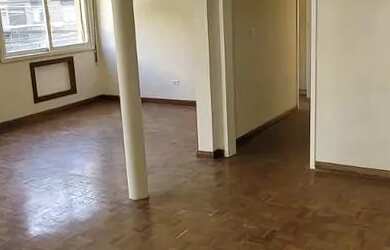 Imagem 2: excelente apartamento 3 dorm transformado em 2 com dependencia completa