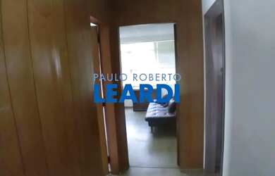 Imagem: O depósito possui 1 Vaga na garagem e 59m² de Área e está