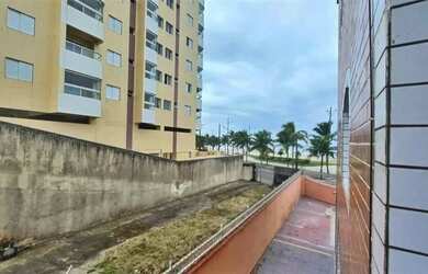 Imagem: O apartamento possui 1 Dormitório, 2 Banheiros, 1 Vaga na garagem