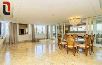 Imagem: O apartamento possui 5 Dormitórios, 4 Banheiros, 3 Vagas na