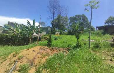 Imagem: O terreno possui 324m² de Área e está localizado em Serra