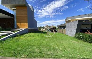 Imagem: O terreno possui 265m² de Área e está localizado em Loteamento