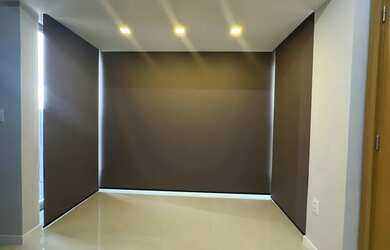 Imagem: O studio possui 1 Dormitório, 1 Banheiro, 1 Vaga na garagem