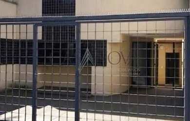 Imagem: A casa possui 5 Dormitórios, 3 Banheiros, 3 Vagas na garagem