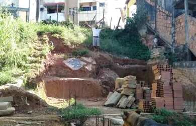 Imagem: O terreno possui 2.000m² de Área e está localizado em Fazenda