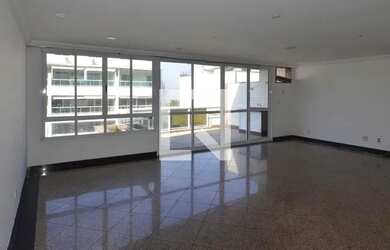 Imagem: O apartamento na cobertura possui 3 Dormitórios, 4 Banheiros