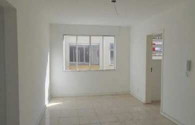 Imagem: O apartamento possui 2 Dormitórios, 1 Banheiro, 75m² de Área