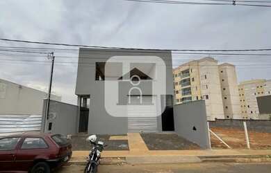 Imagem: O depósito possui 200m² de Área e está localizado em Grand