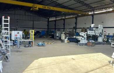 Imagem 2: Excelente Galpão com Ponte Rolante para Alugar em Igarapé MG