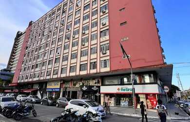 Imagem: O apartamento possui 3 Dormitórios, 1 Banheiro, 100m² de Área