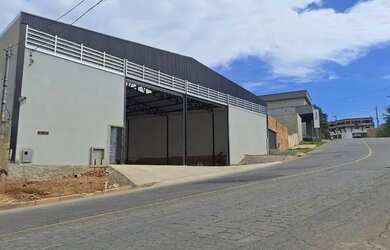 Imagem 2: Galpão com 400 metros quadrados em Monte Verde - Betim - MG