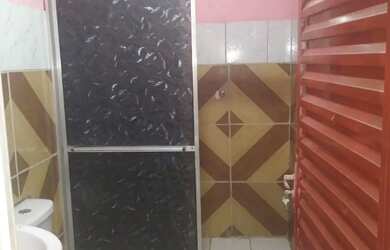 Imagem 12: 2 casas por 210 mil. Varanda, Área de serviço, 194m² de Áreae2 Vagas...