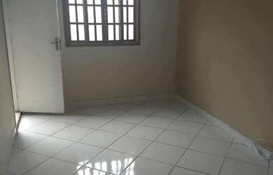 Imagem: O apartamento possui 1 Dormitório, 1 Banheiro e está localizado