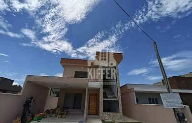 Imagem: A casa em condomínio possui 3 Dormitórios, 2 Banheiros, 2