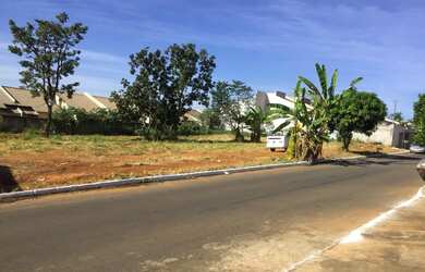 Imagem: O terreno possui 360m² de Área e está localizado em Setor