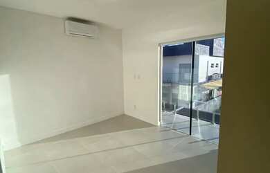 Imagem 12: Casa Térrea semi-mobiliada com 04 suítes para alugar no Cond. Terras...