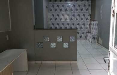 Imagem: A casa possui 5 Dormitórios, 4 Banheiros, 3 Vagas na garagem