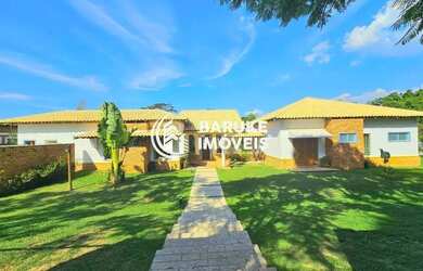 Imagem: A fazenda possui 316m² de Área e está localizado em Vale