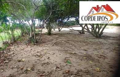 Imagem: O terreno possui 530m² de Área e está localizado em Mar