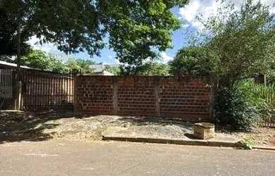 Imagem: O terreno possui 472m² de Área e está localizado em Vila