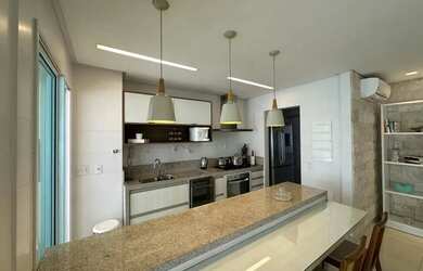 Imagem: O apartamento possui 3 Dormitórios, 4 Banheiros, 2 Vagas na