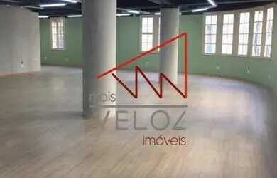 Imagem: O depósito possui 218m² de Área e está localizado em Centro