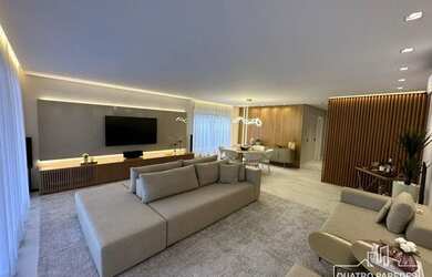 Imagem 8: Quatro Paredes Vende - CASA TRIPLEX REFORMADA E DECORADA, COMPOSTA DE...