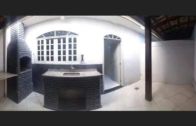 Imagem: A casa em condomínio possui 3 Dormitórios, 2 Banheiros, 2