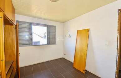 Imagem 13: Sobrado Residencial para Venda no Novo Mundo em Curitiba, 243.2 m²