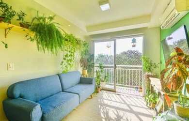 Imagem: O apartamento possui 2 Dormitórios, 2 Banheiros, 1 Vaga na