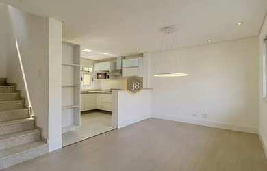 Imagem: A casa em condomínio possui 3 Dormitórios, 3 Banheiros, 2