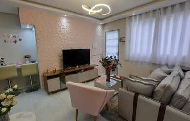 Imagem: O apartamento e possui 2 Dormitórios, Suítes, 1 Banheiro