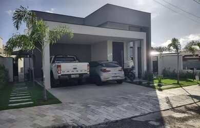 Imagem: A casa em condomínio possui 3 Dormitórios, 4 Banheiros, 4