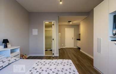 Imagem: O studio possui 1 Dormitório, 1 Banheiro, 1 Vaga na garagem