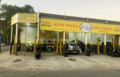 Imagem: O depósito possui 4 Vagas na garagem, 200m² de Área e está