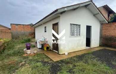 Imagem: A casa possui 2 Dormitórios, 1 Banheiro, 50m² de Área e