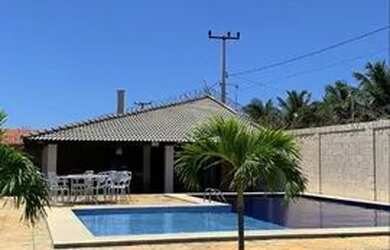 Imagem: A casa em condomínio possui 4 Dormitórios, 4 Banheiros, 2