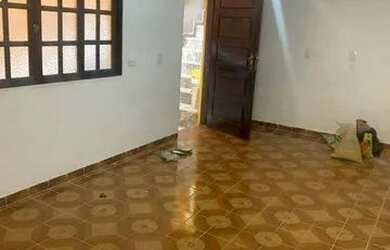 Imagem: A casa possui 3 Dormitórios, 1 Banheiro e 100m² de Área e