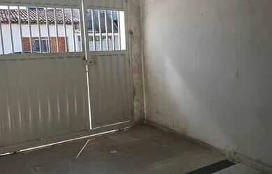 Imagem: A casa possui 2 Dormitórios, 2 Banheiros, 96m² de Área e