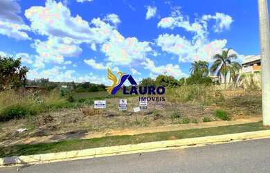 Imagem: O terreno possui 250m² de Área, Imóvel novo e está localizado