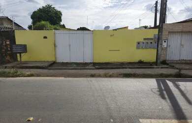 Imagem: O apartamento possui 4 Dormitórios, 4 Banheiros e 5 Vagas na