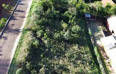 Imagem: O terreno possui 794m² de Área e está localizado em Balneario