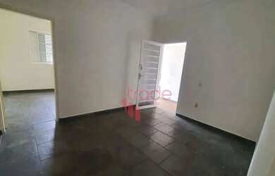 Imagem: A casa para alugar possui 3 Dormitórios, 2 Banheiros, 2 Vagas