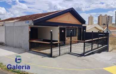 Imagem: O depósito possui 1 Vaga na garagem e 129m² de Área e está