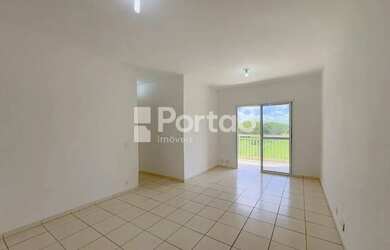 Imagem: O apartamento possui 3 Dormitórios, 2 Banheiros, 1 Vaga na