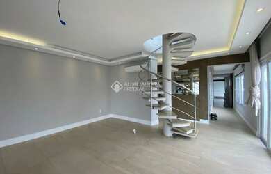 Imagem 3: Imóvel para aluguel tem 360 metros quadrados com 3 quartos em Centro...